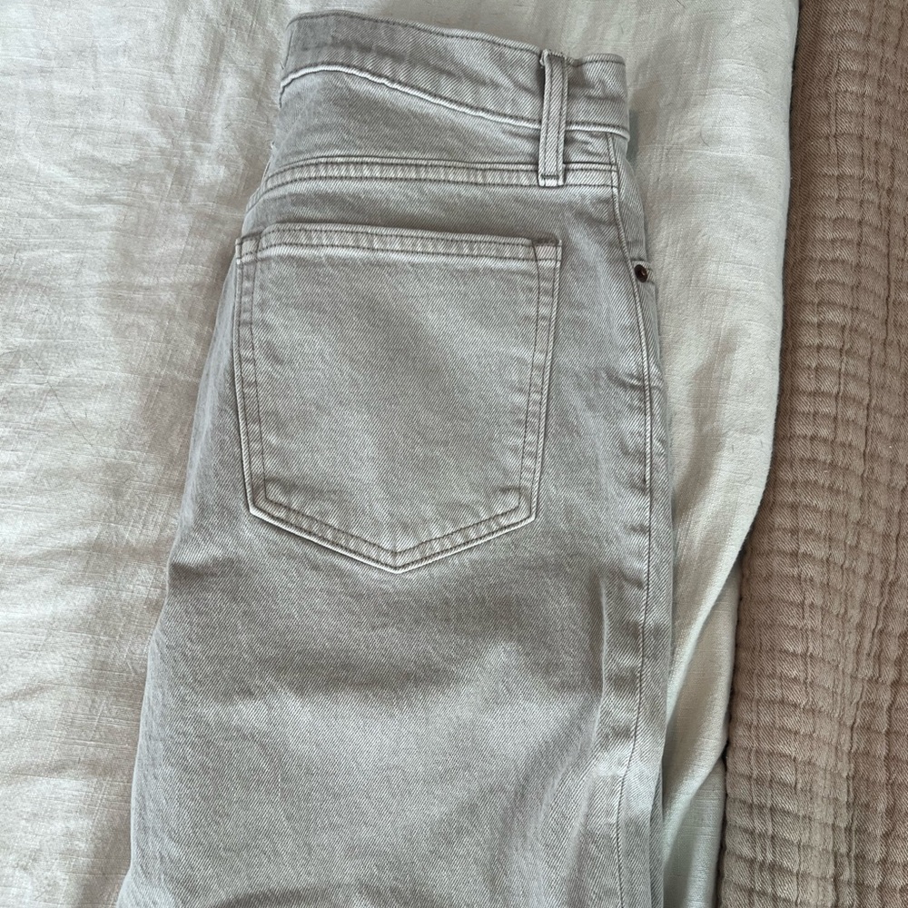 Abercrombie 90s Relaxed High Rise Oat